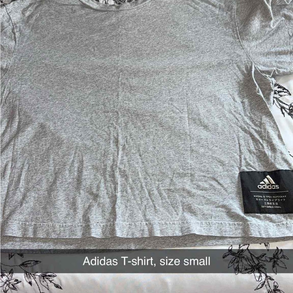 Adidas Men's Heather Gray T-Shirt